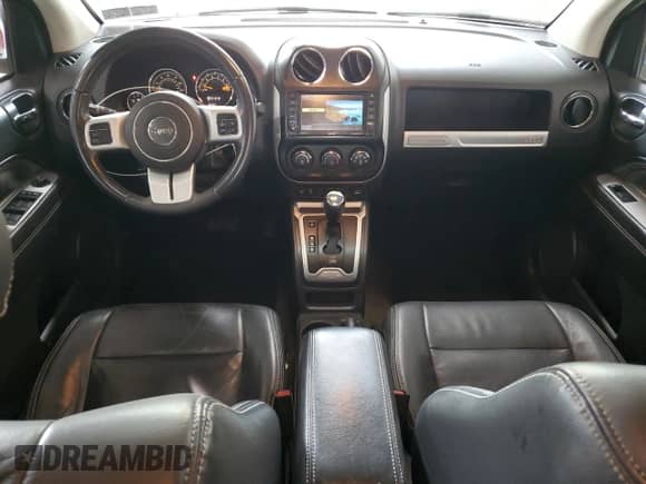 2017 Jeep Compass High Altitude с VIN 1C4NJCEB2HD185428, выставлен на аукционе Copart как лот 80728345 с пробегом 106 737 миль миль и Списание • Salvage title. История ставок и продаж доступна на DreamBid. Изображение 8.