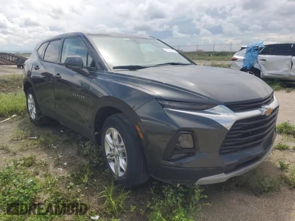 2019 Chevrolet Blazer с VIN 3GNKBBRA2KS685499, выставлен на аукционе Copart как лот 71372935 с пробегом Не указан миль и На запчасти • Non repairable. История ставок и продаж доступна на DreamBid. Изображение 4.