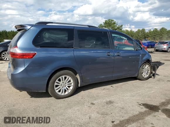 2015 Toyota Sienna XLE Premium z VIN 5TDYK3DC2FS675826, wystawiony jako Copart lot #81757665 z przebiegiem 162 923 mil mil oraz Szkoda całkowita • Salvage title. Historia ofert i sprzedaży dostępna na DreamBid. Obrazek 3.