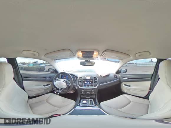 2023 Chrysler 300 Touring L с VIN 2C3CCADG0PH706834, выставлен на аукционе Copart как лот 68541795 с пробегом 26 534 миль миль и Списание • Salvage title. История ставок и продаж доступна на DreamBid. Изображение 14.