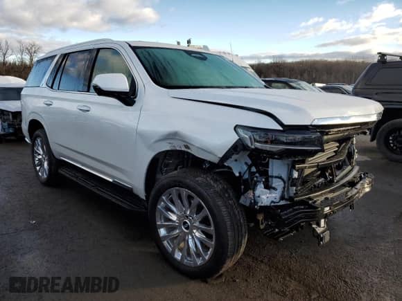 2024 Cadillac Escalade 4WD Premium Luxury z VIN 1GYS4BKL1RR360705, wystawiony jako Copart lot #85241514 z przebiegiem 2 615 mil mil oraz Szkoda całkowita • Salvage title. Historia ofert i sprzedaży dostępna na DreamBid. Obrazek 4.