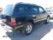 2005 Chevrolet Tahoe LS с VIN 1GNEC13V85R268525, выставлен на аукционе IAAI как лот 42637662 с пробегом 186 989 миль миль и . История ставок и продаж доступна на DreamBid. Изображение 4.