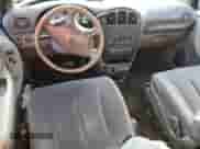 2001 Dodge Caravan SE с VIN 1B8GP25351B156299, выставлен на аукционе Copart как лот 70420684 с пробегом 218 511 миль миль и Списание • Salvage title. История ставок и продаж доступна на DreamBid. Изображение 8.