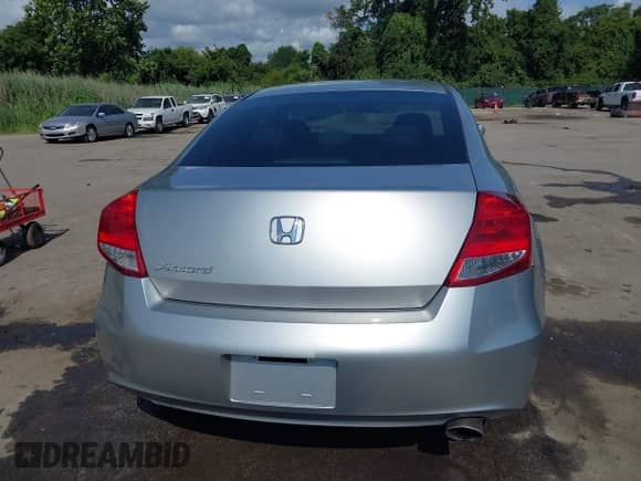2012 Honda Accord LX-S with VIN 1HGCS1B32CA012977, listed as a IAAI auction lot 42952252 with 94,964 mi miles and . Bid and sale history available at DreamBid. Image 16.