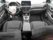 2023 Hyundai Kona SEL с VIN KM8K32AB4PU060857, выставлен на аукционе Copart как лот 81510915 с пробегом 41 945 миль миль и Списание • Salvage title. История ставок и продаж доступна на DreamBid. Изображение 8.