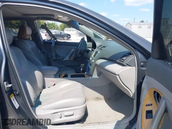 2007 Toyota Camry XLE with VIN 4T1BK46K87U538012, listed as a IAAI auction lot 43172573 with 165,196 mi miles and . Bid and sale history available at DreamBid. Image 5.