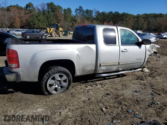 2011 GMC Sierra 1500 with VIN 1GTR1WE05BZ285941, listed as a Copart auction lot 79712844 with Not provided miles and Salvage title. Bid and sale history available at DreamBid. Image 3.