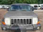 2006 Jeep Commander with VIN 1J8HH48N86C106683, listed as a IAAI auction lot 42413617 with 235,200 mi miles and . Bid and sale history available at DreamBid. Image 6.