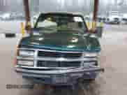 1997 Chevrolet Suburban с VIN 3GNFK16R6VG118242, выставлен на аукционе IAAI как лот 41349416 с пробегом 183 439 миль миль и . История ставок и продаж доступна на DreamBid. Изображение 12.
