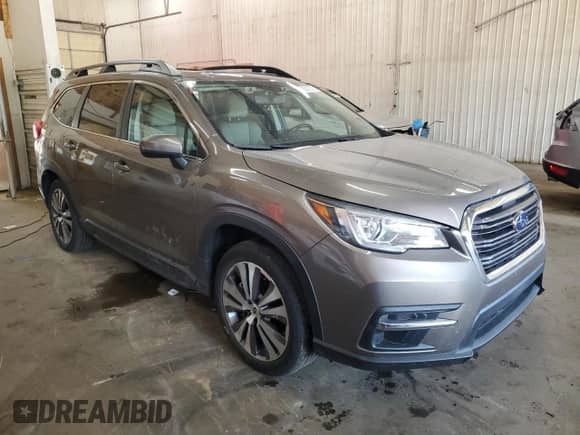 2021 Subaru Ascent Premium z VIN 4S4WMAHD7M3445282, wystawiony jako Copart lot #68090375 z przebiegiem 86 168 mil mil oraz Szkoda całkowita • Salvage title. Historia ofert i sprzedaży dostępna na DreamBid. Obrazek 4.
