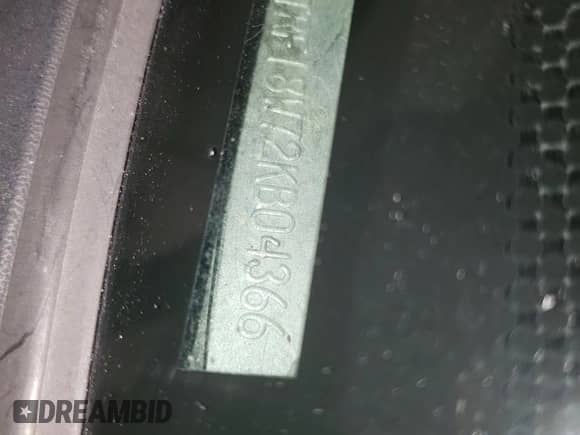 2002 Ford F-150 XL z VIN 1FTRF18W72KB04366, wystawiony jako Copart lot #54933503 z przebiegiem 182 593 mil mil oraz Nie do naprawy • Non repairable. Historia ofert i sprzedaży dostępna na DreamBid. Obrazek 12.