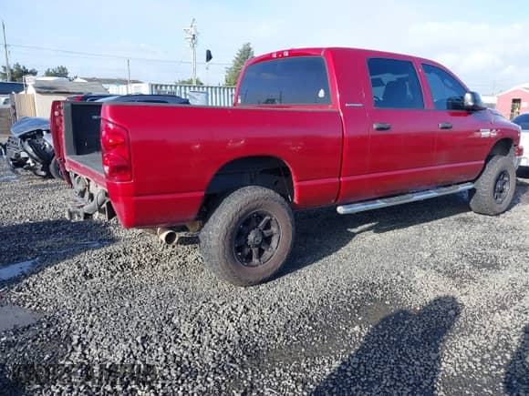 2007 Dodge 2500 Laramie z VIN 3D7KS29A57G771219, wystawiony jako IAAI lot #41646157 z przebiegiem 120 596 mil mil oraz . Historia ofert i sprzedaży dostępna na DreamBid. Obrazek 4.