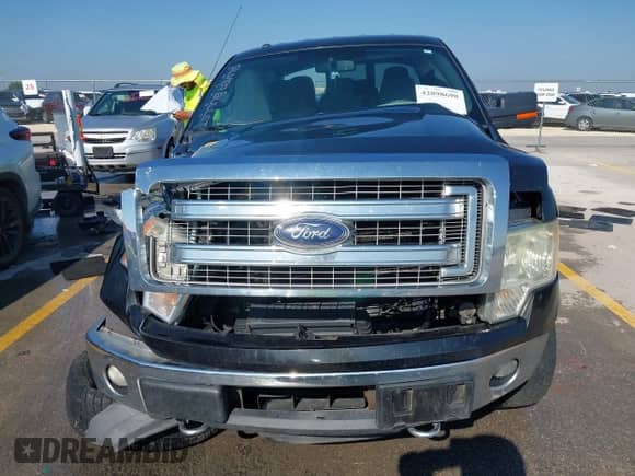 2013 Ford F-150 XL с VIN 1FTFW1ET5DKD64555, выставлен на аукционе IAAI как лот 42898698 с пробегом 275 474 миль миль и . История ставок и продаж доступна на DreamBid. Изображение 12.