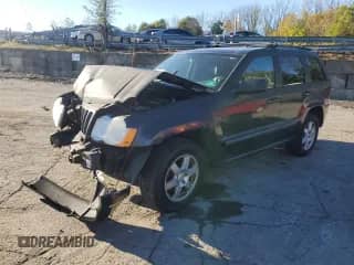 2008 Jeep Grand Cherokee Laredo с VIN 1J8GR48K88C232754, выставлен на аукционе Copart как лот 86057895 с пробегом 148 163 миль миль и Списание • Salvage title. История ставок и продаж доступна на DreamBid. Изображение 1.