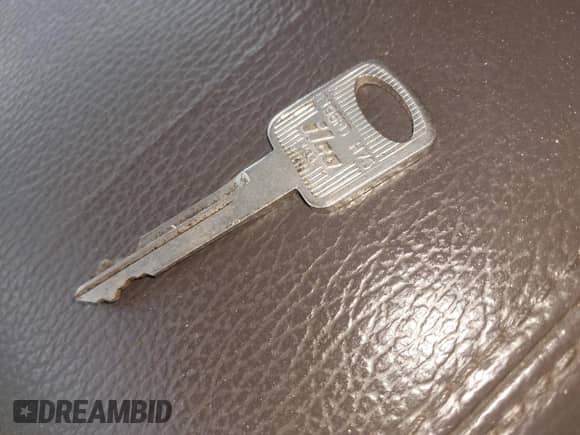 2013 Ford F-150 XL с VIN 1FTFW1EF6DFB13580, выставлен на аукционе IAAI как лот 43098996 с пробегом 184 641 миль миль и . История ставок и продаж доступна на DreamBid. Изображение 11.