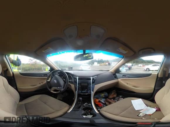 2012 Hyundai Sonata GLS с VIN 5NPEB4ACXCH499493, выставлен на аукционе IAAI как лот 43397590 с пробегом 74 807 миль миль и . История ставок и продаж доступна на DreamBid. Изображение 18.