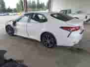 2019 Toyota Camry SE z VIN 4T1B11HK3KU847698, wystawiony jako IAAI lot #43421686 z przebiegiem 108 989 mil mil oraz . Historia ofert i sprzedaży dostępna na DreamBid. Obrazek 3.