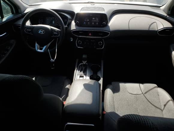 2019 Hyundai Santa Fe SEL Plus с VIN 5NMS3CADXKH099299, выставлен на аукционе Copart как лот 52639035 с пробегом 78 345 миль миль и Списание • Salvage title. История ставок и продаж доступна на DreamBid. Изображение 8.