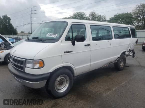 1994 Dodge Passenger with VIN 2B5WB35Y2RK163161, listed as a Copart auction lot 81802175 with 67,407 mi miles and Salvage title. Bid and sale history available at DreamBid. Image 1.