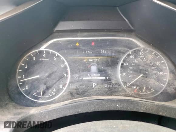 2017 Nissan Murano Platinum с VIN 5N1AZ2MG8HN162837, выставлен на аукционе Copart как лот 85179395 с пробегом 140 773 миль миль и Списание • Salvage title. История ставок и продаж доступна на DreamBid. Изображение 9.