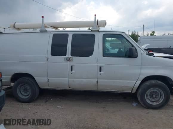 2009 Ford Econoline Cargo Commercial with VIN 1FTSS34L19DA40330, listed as a IAAI auction lot 42848490 with 438,548 mi miles and . Bid and sale history available at DreamBid. Image 13.