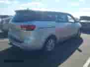 2016 Kia Sedona L с VIN KNDMA5C12G6183103, выставлен на аукционе IAAI как лот 43128348 с пробегом 97 069 миль миль и . История ставок и продаж доступна на DreamBid. Изображение 4.