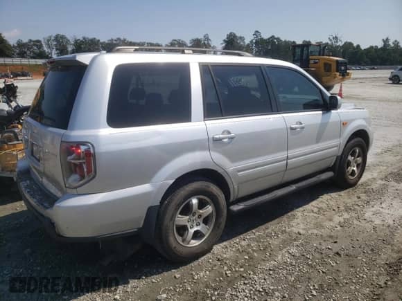 2006 Honda Pilot EX-L с VIN 5FNYF28646B024057, выставлен на аукционе Copart как лот 70296215 с пробегом 134 283 миль миль и Списание • Salvage title. История ставок и продаж доступна на DreamBid. Изображение 3.