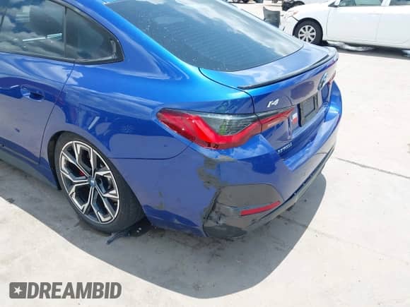 2024 BMW i4 eDrive35 with VIN WBY43AW01RFS40186, listed as a IAAI auction lot 42671776 with 17,942 mi miles and . Bid and sale history available at DreamBid. Image 20.