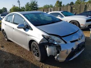 2013 Toyota Prius Two z VIN JTDKN3DU8D1646007, wystawiony jako IAAI lot #43256523 z przebiegiem 21 897 mil mil oraz . Historia ofert i sprzedaży dostępna na DreamBid. Obrazek 1.