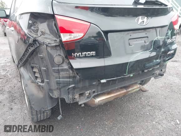 2013 Hyundai Tucson GLS с VIN KM8JUCAC8DU582491, выставлен на аукционе IAAI как лот 43433472 с пробегом 99 999 миль миль и . История ставок и продаж доступна на DreamBid. Изображение 12.