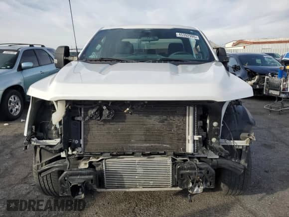 2022 Ford F-150 XL with VIN 1FTEX1EP0NKF28078, listed as a Copart auction lot 45392995 with 60,686 mi miles and Salvage title. Bid and sale history available at DreamBid. Image 5.