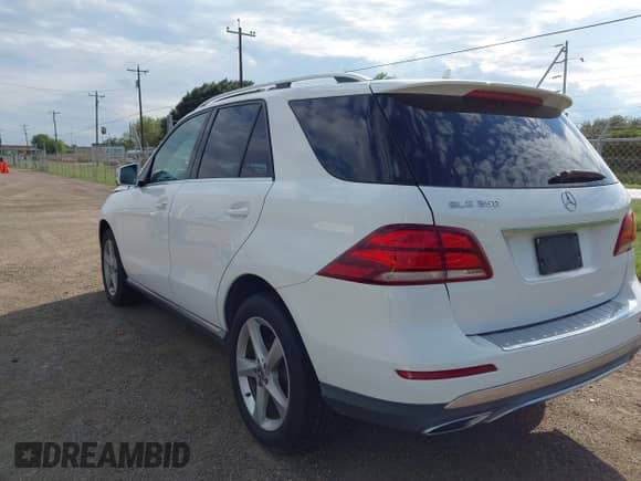 2017 Mercedes-Benz GLE 350 с VIN 4JGDA5JB1HA910897, выставлен на аукционе IAAI как лот 43212719 с пробегом 155 188 миль миль и . История ставок и продаж доступна на DreamBid. Изображение 3.