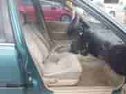 1992 Honda Accord с VIN 1HGCB7578NA217868, выставлен на аукционе IAAI как лот 42552615 с пробегом 293 113 миль миль и . История ставок и продаж доступна на DreamBid. Изображение 5.