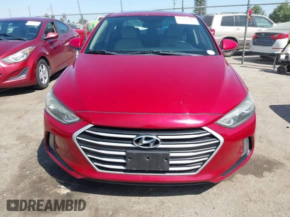 2017 Hyundai Elantra SE с VIN KMHD84LF4HU425447, выставлен на аукционе IAAI как лот 42575586 с пробегом 65 554 миль миль и . История ставок и продаж доступна на DreamBid. Изображение 12.