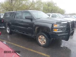 2016 Chevrolet Silverado 2500HD Work Truck z VIN 1GC2KUEG8GZ327106, wystawiony jako IAAI lot #42045561 z przebiegiem 111 661 mil mil oraz . Historia ofert i sprzedaży dostępna na DreamBid. Obrazek 1.