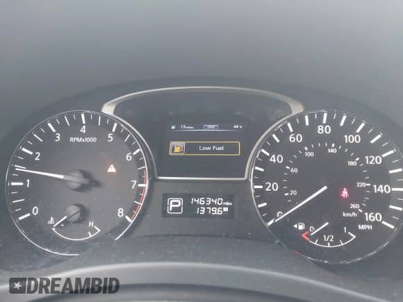 2014 Nissan Pathfinder SL with VIN 5N1AR2MM2EC699197, listed as a IAAI auction lot 43528438 with 146,340 mi miles and . Bid and sale history available at DreamBid. Image 7.