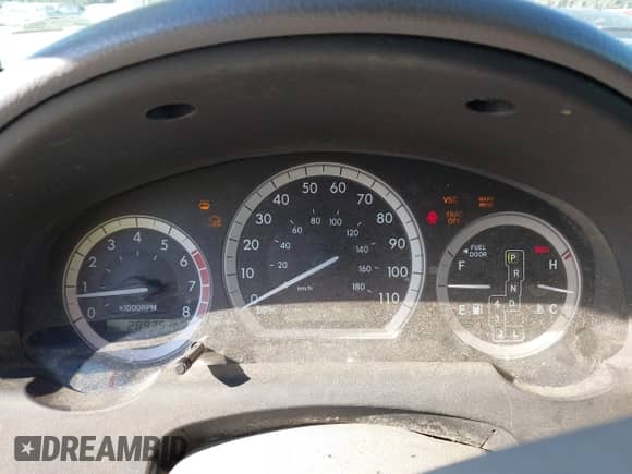 2004 Toyota Sienna XLE z VIN 5TDZA22C24S216460, wystawiony jako IAAI lot #43482595 z przebiegiem 289 353 mil mil oraz . Historia ofert i sprzedaży dostępna na DreamBid. Obrazek 7.