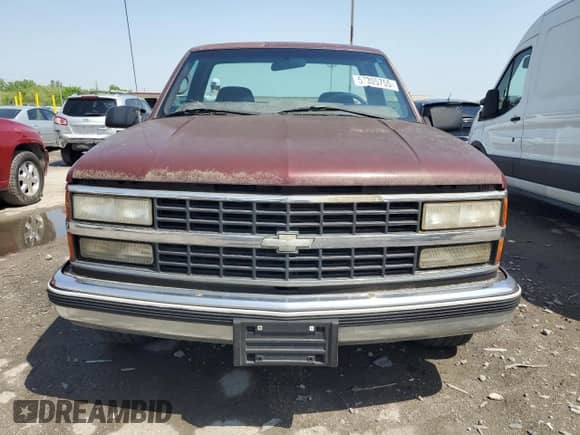 1997 Chevrolet Silverado 1500 with VIN 1GCEC14R6VZ251314, listed as a Copart auction lot 57305755 with 207,347 mi miles and Clean title. Bid and sale history available at DreamBid. Image 5.