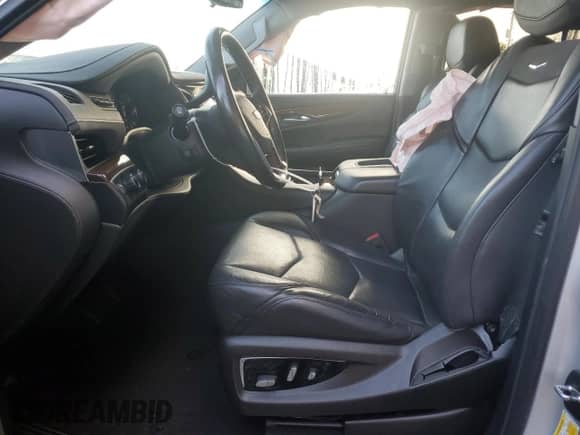 2019 Cadillac Escalade ESV Luxury with VIN 1GYS4HKJ8KR308303, listed as a Copart auction lot 81151005 with 130,520 mi miles and Salvage title. Bid and sale history available at DreamBid. Image 7.