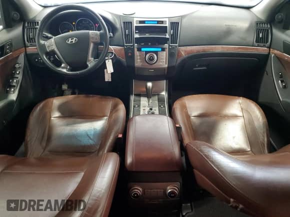 2008 Hyundai Veracruz GLS с VIN KM8NU73C98U069231, выставлен на аукционе Copart как лот 72242574 с пробегом 167 832 миль миль и Чистый • Clean title. История ставок и продаж доступна на DreamBid. Изображение 8.