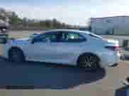 2023 Toyota Camry Hybrid XLE с VIN 4T1F31AK7PU053459, выставлен на аукционе IAAI как лот 41392442 с пробегом 102 176 миль миль и . История ставок и продаж доступна на DreamBid. Изображение 15.