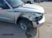 2008 Dodge Dakota SLT with VIN 1D7HW48N08S626761, listed as a IAAI auction lot 41794557 with 104,195 mi miles and . Bid and sale history available at DreamBid. Image 6.