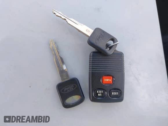 1997 Ford Explorer XLT с VIN 1FMDU35P4VUA75731, выставлен на аукционе IAAI как лот 41718234 с пробегом 194 358 миль миль и . История ставок и продаж доступна на DreamBid. Изображение 11.