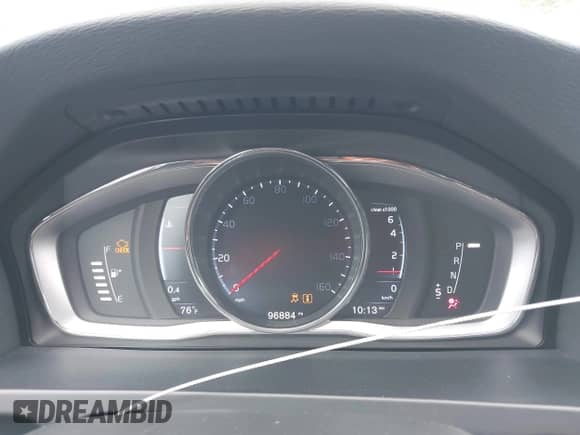 2016 Volvo S60 T5 Drive-E Premier z VIN YV126MFK7G2407961, wystawiony jako IAAI lot #42640958 z przebiegiem 96 884 mil mil oraz . Historia ofert i sprzedaży dostępna na DreamBid. Obrazek 7.