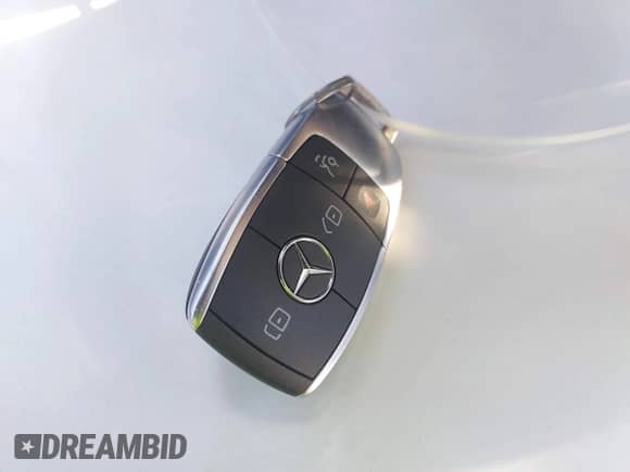2021 Mercedes-Benz C 300 with VIN W1KWK8DBXMG054858, listed as a IAAI auction lot 43121884 with 36,167 mi miles and . Bid and sale history available at DreamBid. Image 11.