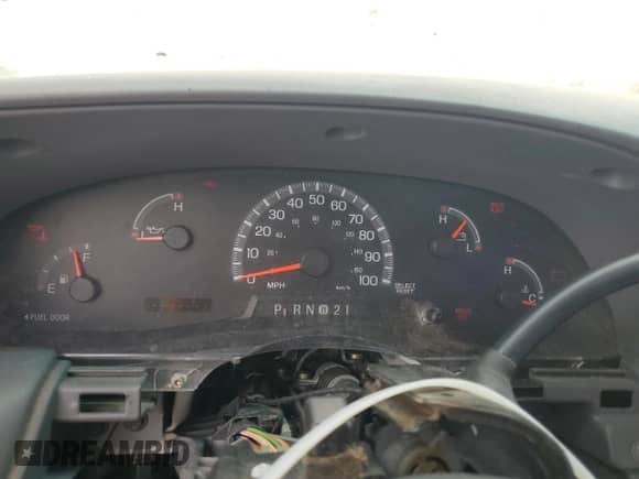 2000 Ford F-150 XL z VIN 1FTRX17W2YNA35334, wystawiony jako Copart lot #55320925 z przebiegiem Nie podano mil oraz Czysty tytuł • Clean title. Historia ofert i sprzedaży dostępna na DreamBid. Obrazek 9.