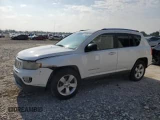 2011 Jeep Compass Latitude z VIN 1J4NT1FB9BD288540, wystawiony jako Copart lot #64299755 z przebiegiem 239 943 mil mil oraz Szkoda całkowita • Salvage title. Historia ofert i sprzedaży dostępna na DreamBid. Obrazek 1.