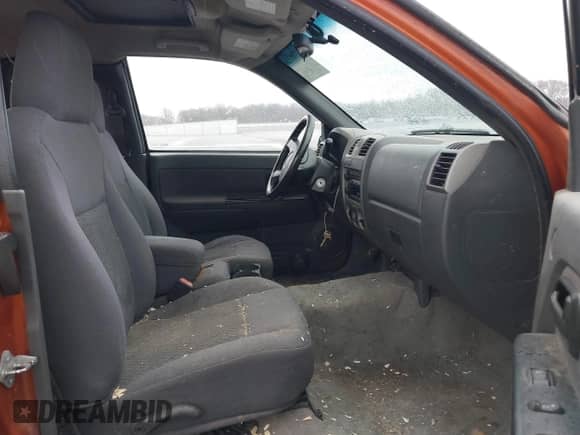 2006 Chevrolet Colorado Work Truck с VIN 1GCDT196368121878, выставлен на аукционе IAAI как лот 41701326 с пробегом 152 023 миль миль и . История ставок и продаж доступна на DreamBid. Изображение 5.