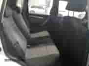 2011 Chevrolet Aveo LS z VIN KL1TD6DE3BB115412, wystawiony jako Copart lot #81599074 z przebiegiem 71 607 mil mil oraz Czysty tytuł • Clean title. Historia ofert i sprzedaży dostępna na DreamBid. Obrazek 10.