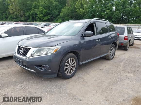 2013 Nissan Pathfinder SL z VIN 5N1AR2MN4DC632236, wystawiony jako IAAI lot #42400707 z przebiegiem 216 536 mil mil oraz . Historia ofert i sprzedaży dostępna na DreamBid. Obrazek 2.